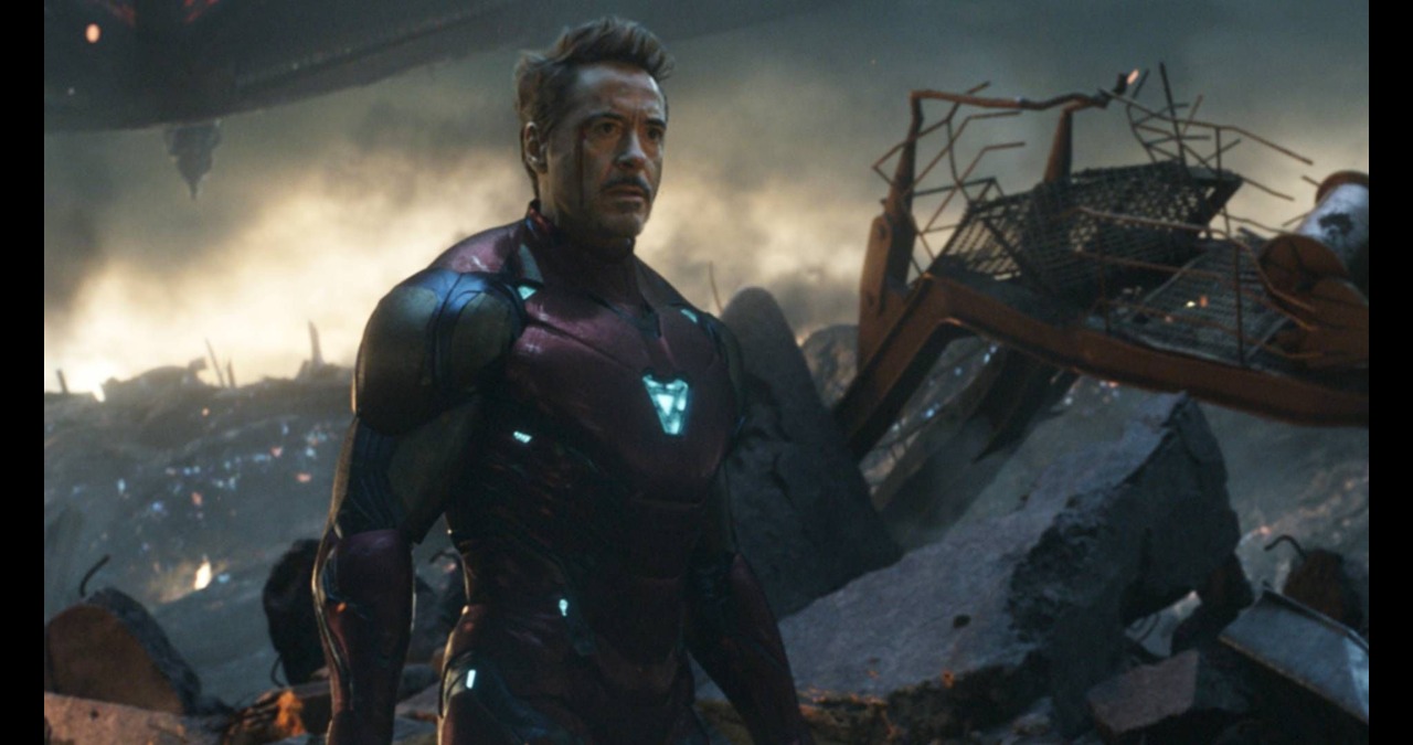 Tony Stark Death: The Moment That Changed the MCU Forever Tony Stark Death