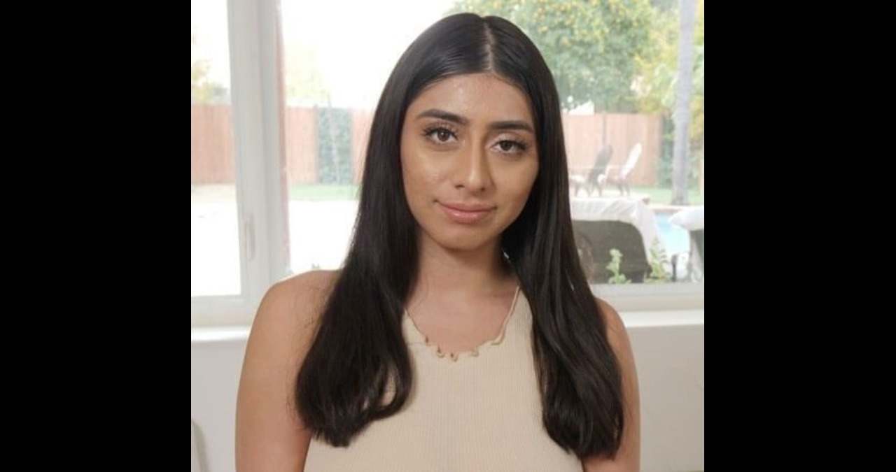 Violet Myers Net Worth: Unpacking Her Quiet Financial Climb Violet Myers Net Worth