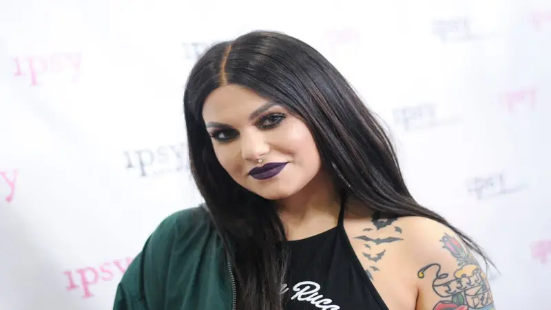 Bailey Sarian Net Worth: The Rise of the Makeup Queen Bailey Sarian Net Worth